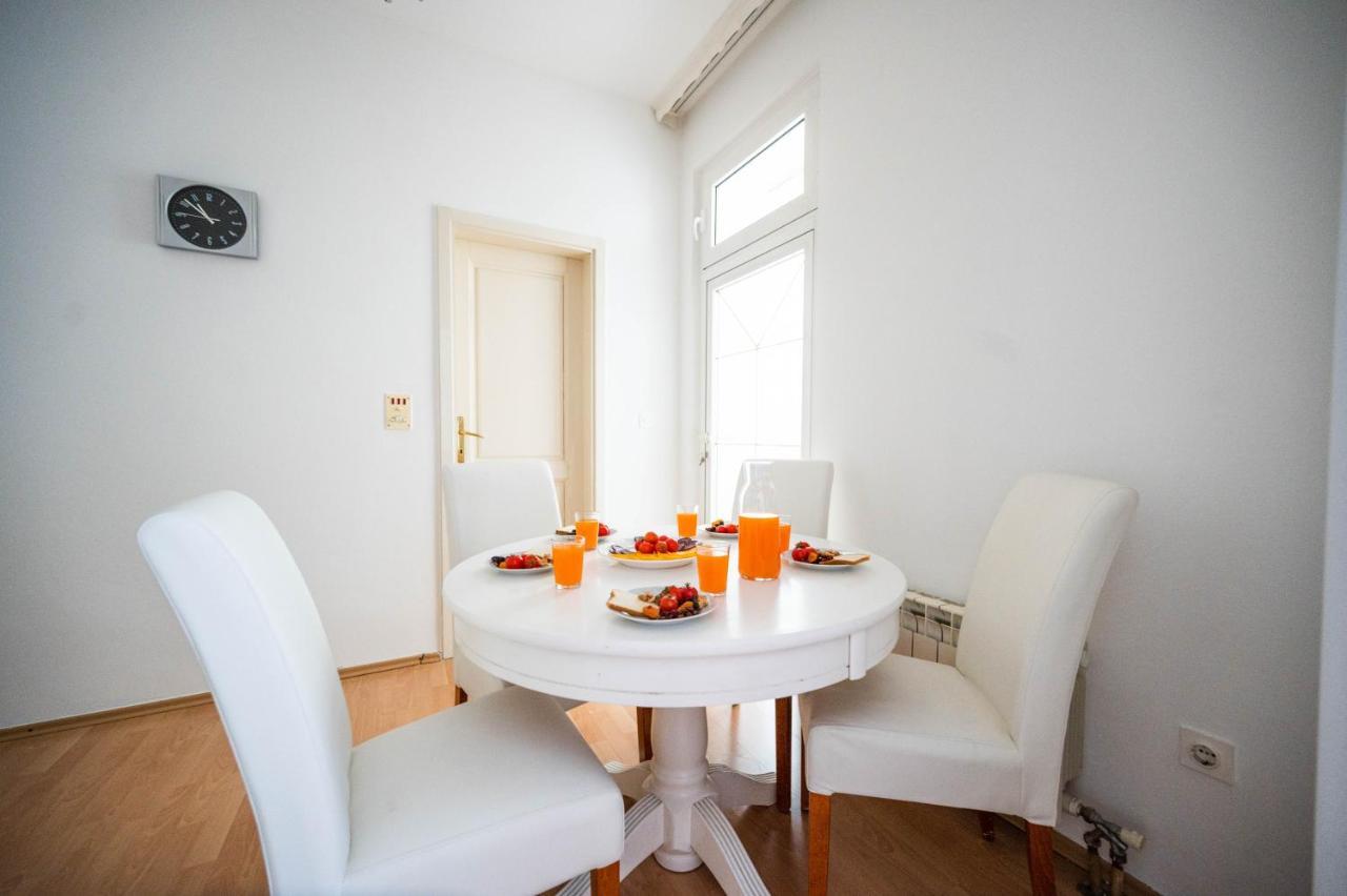 Bright And Modern 1Bdr Apartment In The Center SJJ Exteriör bild